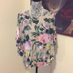 H&M flower blouse 🌸 🌺 🌹